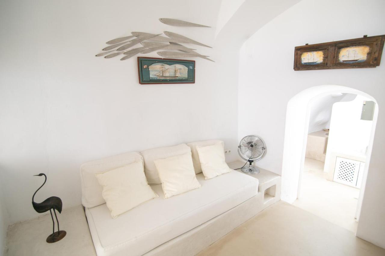 Menias Cave House Διαμέρισμα Οία Εξωτερικό φωτογραφία